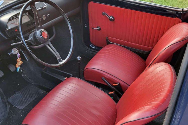 <strong></strong><small>© FIAT 500 et dérivés CLUB DE FRANCE</small>