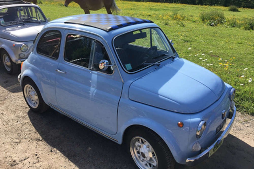 <strong></strong><small>© FIAT 500 et dérivés CLUB DE FRANCE</small>