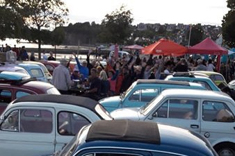 Saint Suliac © FIAT 500 et dérivés CLUB DE FRANCE <strong>Saint Suliac</strong><small>© FIAT 500 et dérivés CLUB DE FRANCE</small>