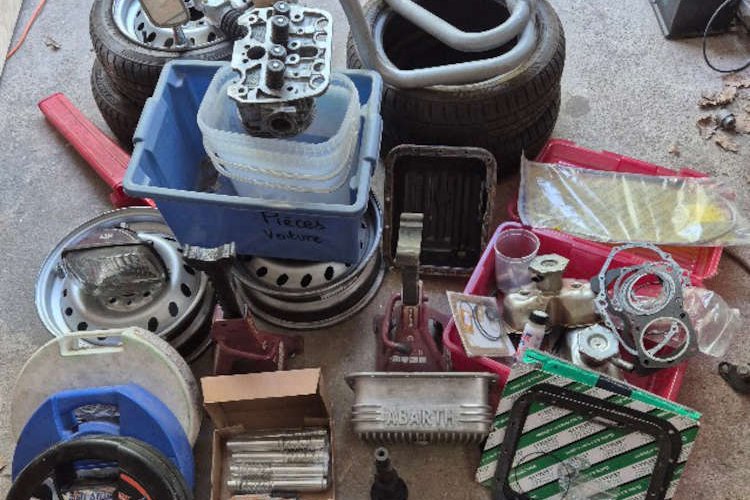 <strong></strong><small>© FIAT 500 et dérivés CLUB DE FRANCE</small>