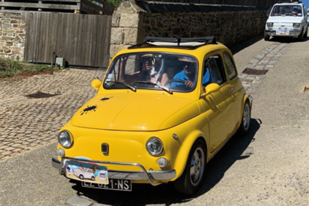 <strong></strong><small>© FIAT 500 et dérivés CLUB DE FRANCE</small>