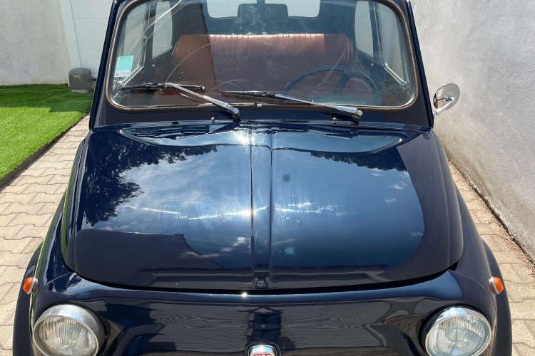 <strong></strong><small>© FIAT 500 et dérivés CLUB DE FRANCE</small>