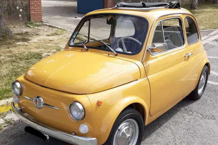 <strong></strong><small>© FIAT 500 et dérivés CLUB DE FRANCE</small>