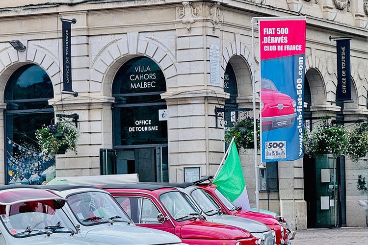 <strong>Dimanche</strong><small>© FIAT 500 et dérivés CLUB DE FRANCE</small>