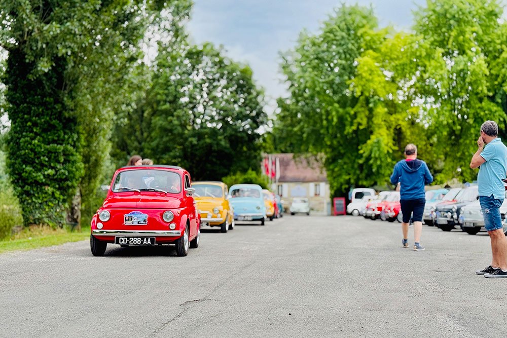 <strong></strong><small>© FIAT 500 et dérivés CLUB DE FRANCE</small>