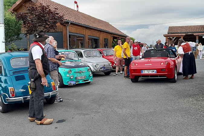 <strong>Salviac</strong><small>© FIAT 500 et dérivés CLUB DE FRANCE</small>