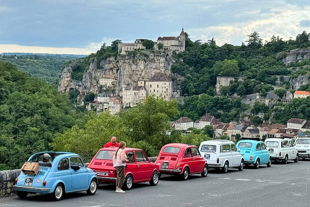 <strong></strong><small>© FIAT 500 et dérivés CLUB DE FRANCE</small>