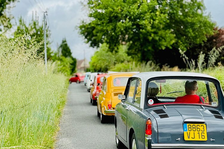 <strong></strong><small>© FIAT 500 et dérivés CLUB DE FRANCE</small>