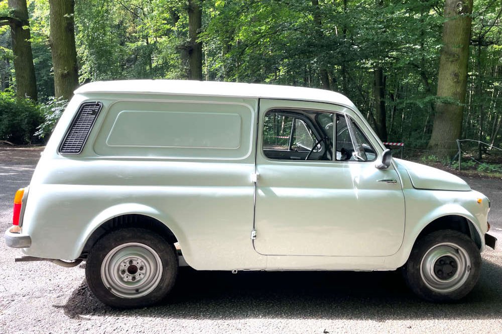 <strong></strong><small>© FIAT 500 et dérivés CLUB DE FRANCE</small>