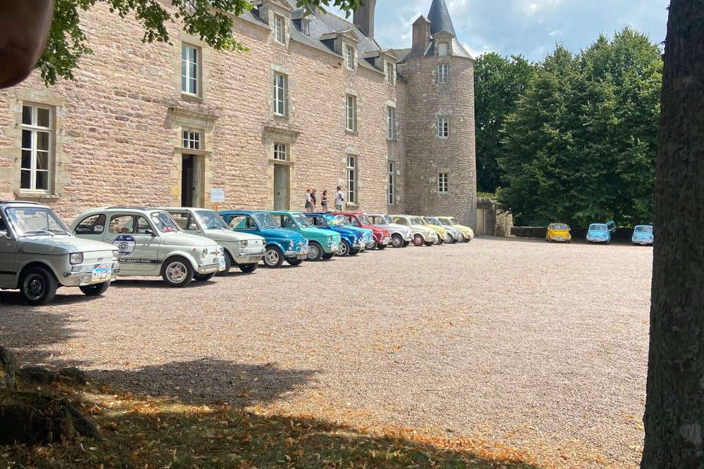 <strong></strong><small>© FIAT 500 et dérivés CLUB DE FRANCE</small>