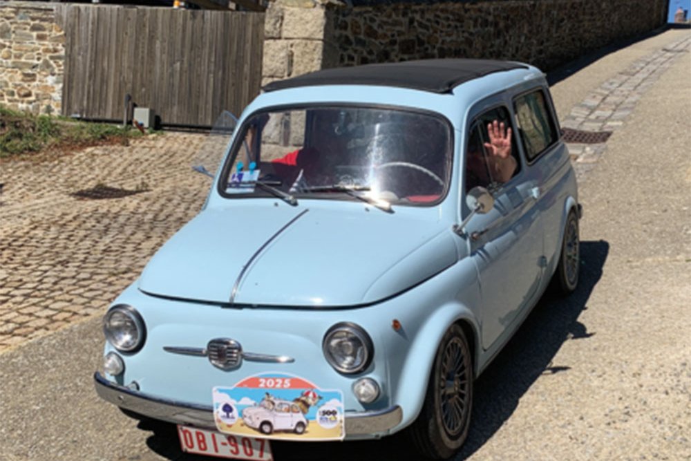 <strong></strong><small>© FIAT 500 et dérivés CLUB DE FRANCE</small>