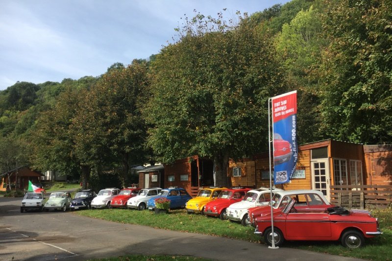 Camping © FIAT 500 et dérivés CLUB DE FRANCE <strong>Camping</strong><small>© FIAT 500 et dérivés CLUB DE FRANCE</small>