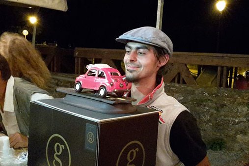 Maxou : le délégué régional © FIAT 500 et dérivés CLUB DE FRANCE <strong>Maxou : le délégué régional</strong><small>© FIAT 500 et dérivés CLUB DE FRANCE</small>