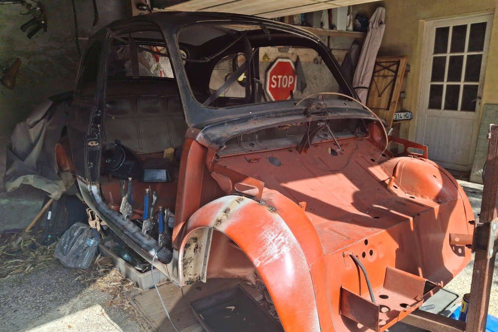 <strong>Fiat 500 L - BRULE</strong><small>© FIAT 500 et dérivés CLUB DE FRANCE</small>