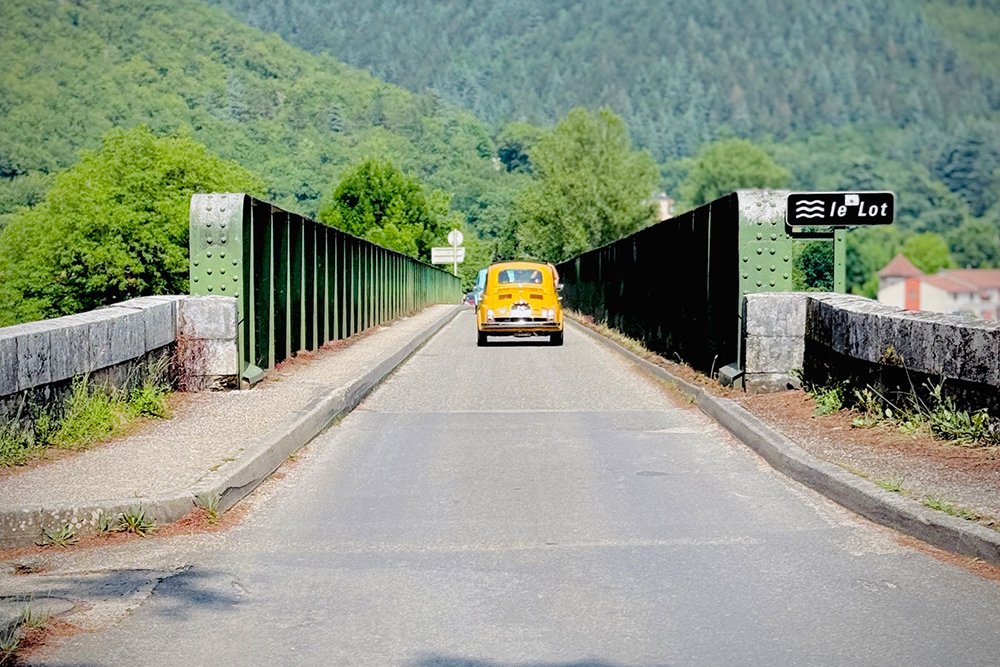 <strong></strong><small>© FIAT 500 et dérivés CLUB DE FRANCE</small>
