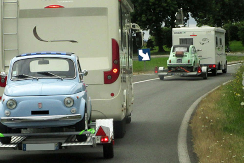 <strong></strong><small>© FIAT 500 et dérivés CLUB DE FRANCE</small>